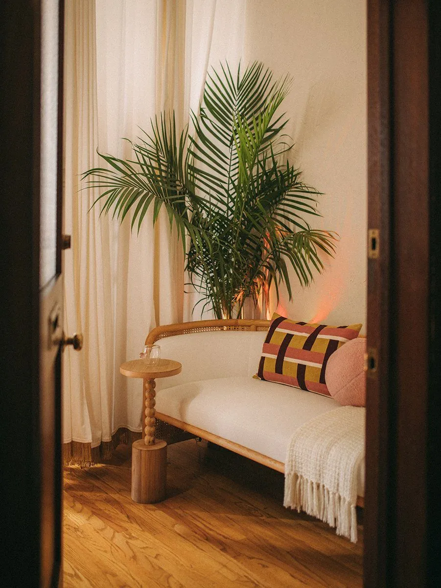 Wellness sugaring studio — Pasadena, California